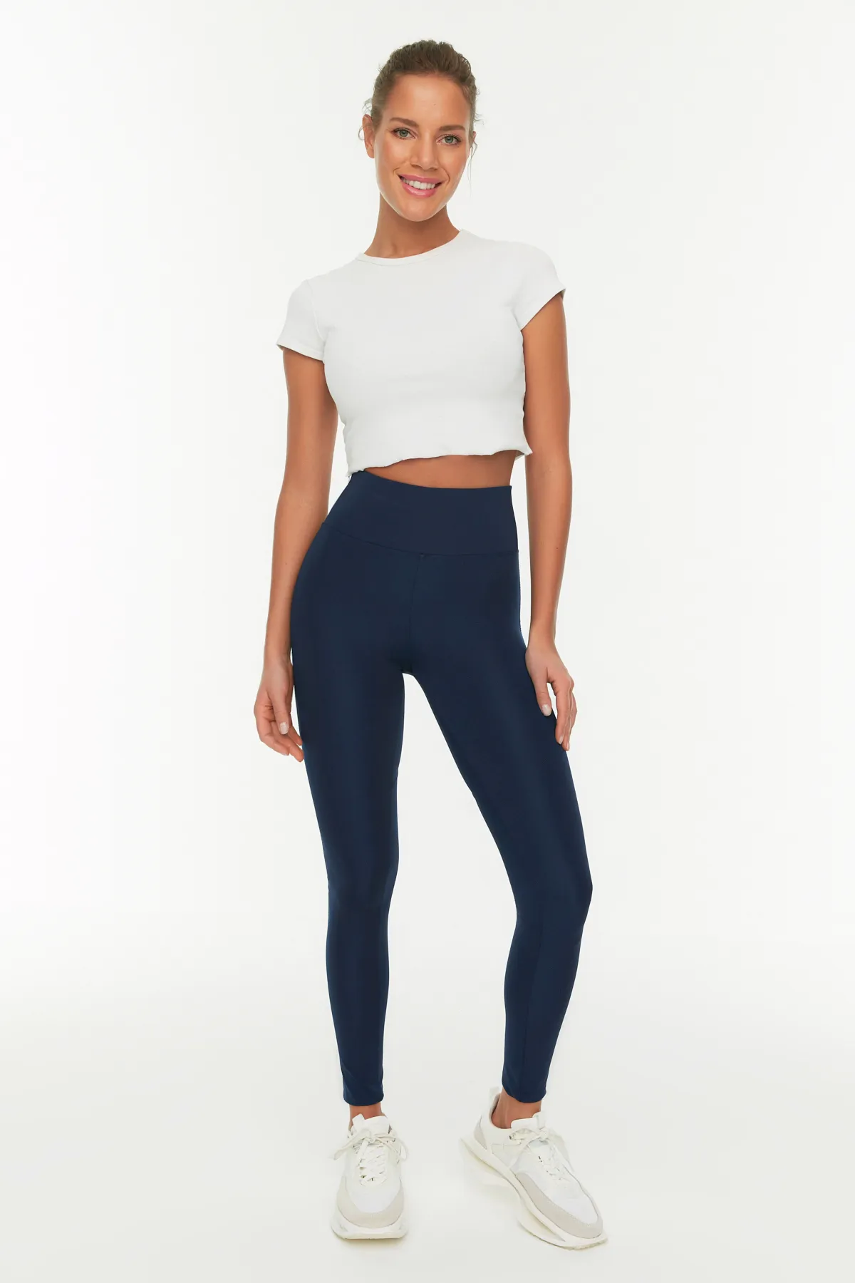 Trendyol Collection  Marineblaue Push-up-Sportleggings in voller Länge aus Strick TWOAW21TA0030