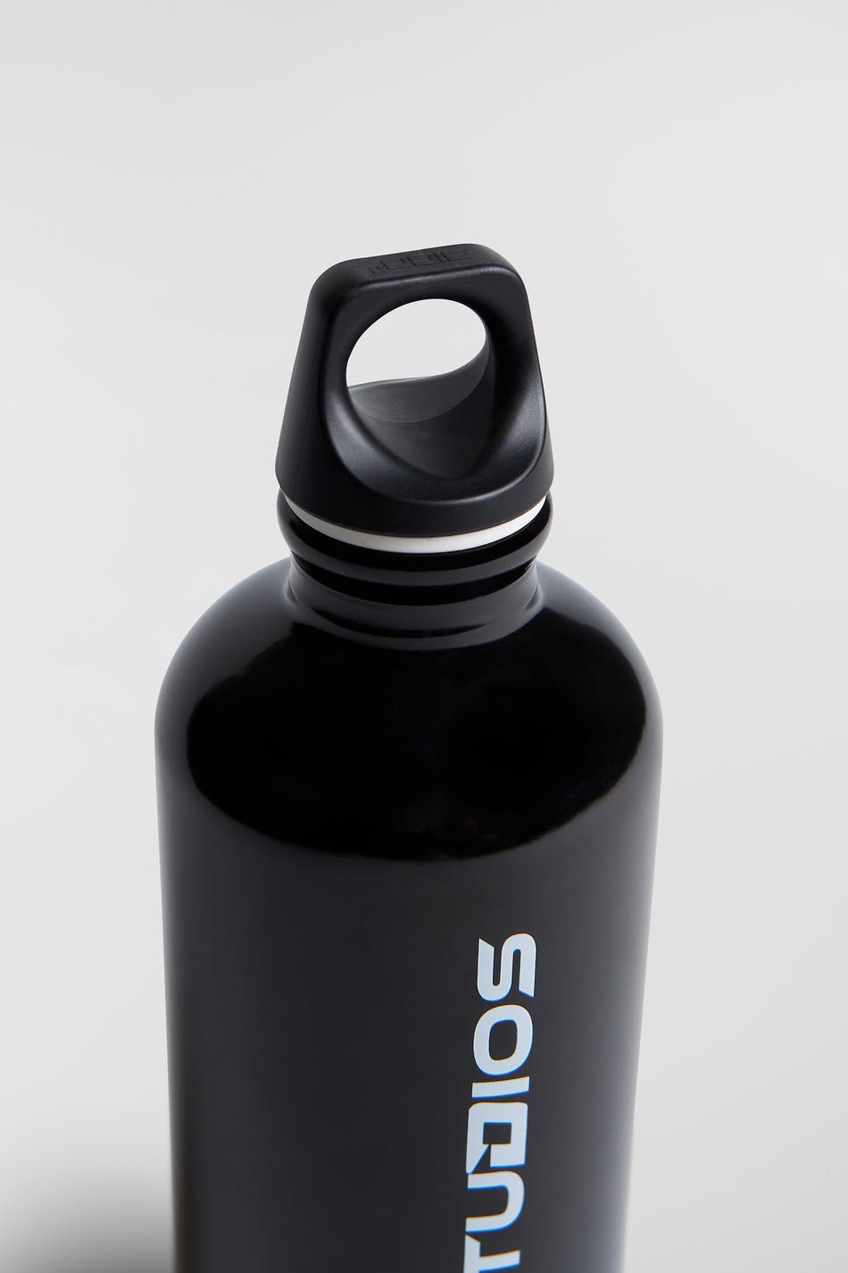 Nicki water bottle