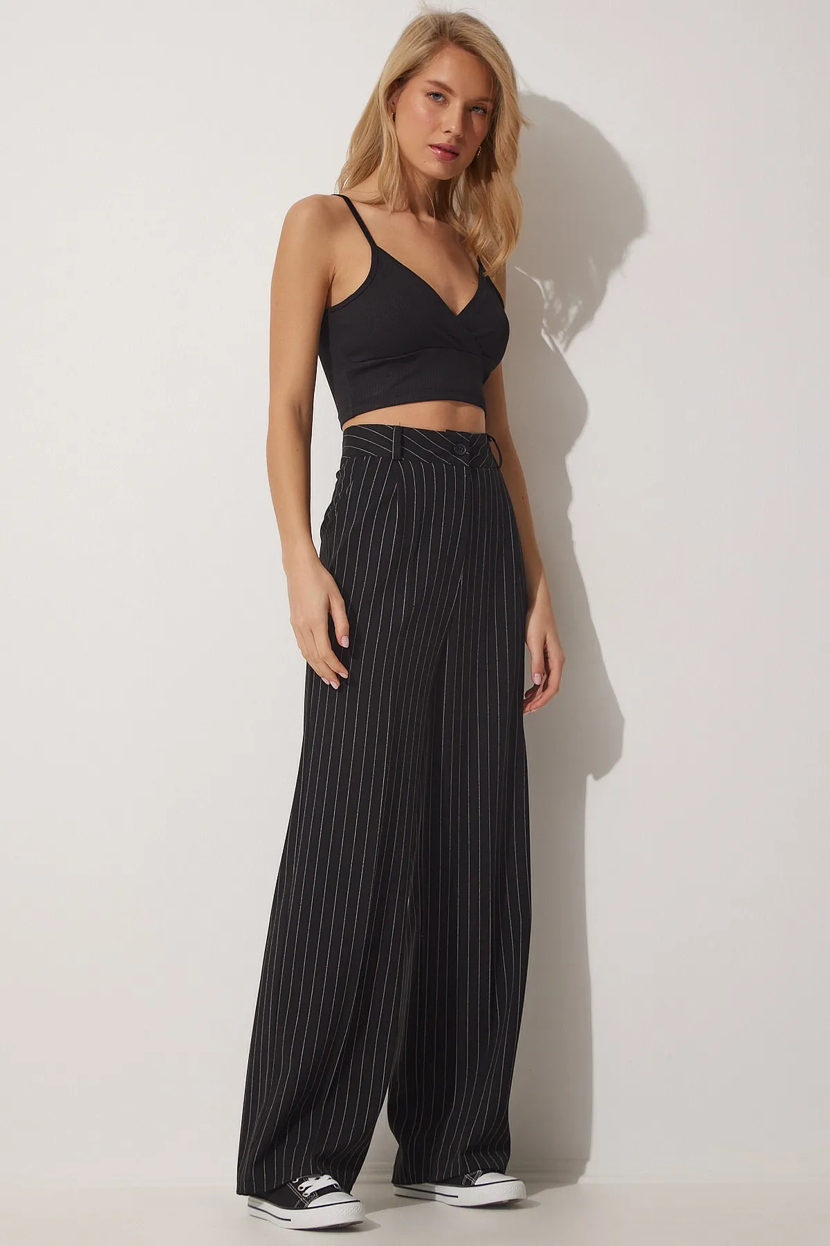 Happiness İstanbul  Schwarze, dünne, gestreifte, lockere, bequeme Webhose für Damen HG00002