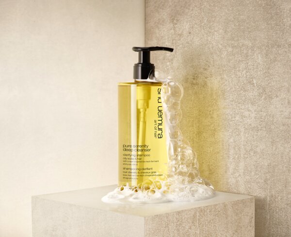 Shu Uemura Deep Cleanser Pure Serenity Shampoo