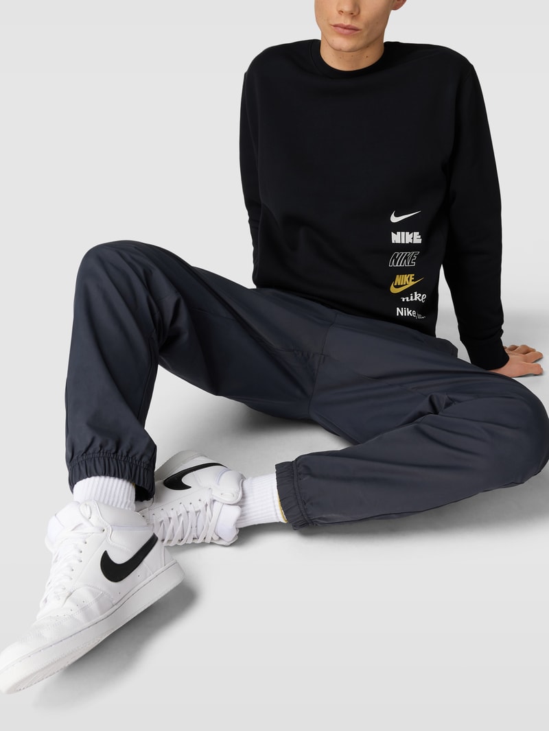 Sweatshirt mit Label-Print Modell 'CLUB' in schwarz