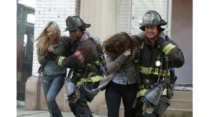 Chicago Fire - Staffel 3  [6 DVDs]