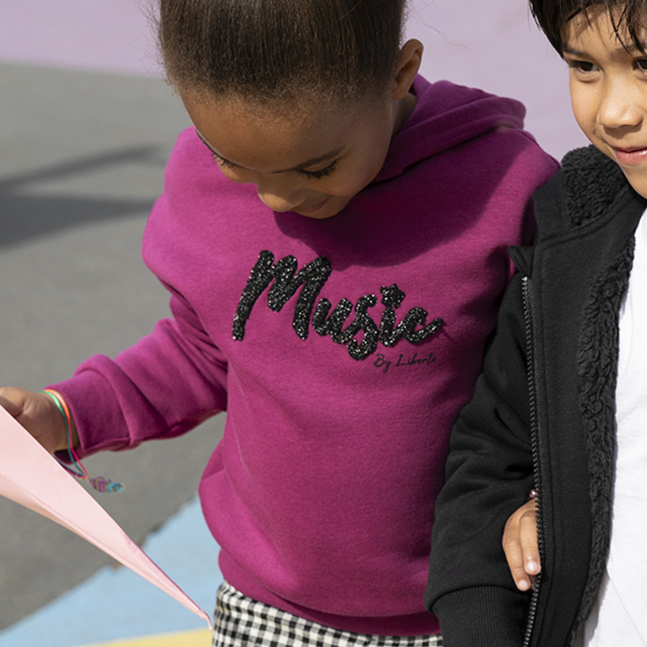 Sweat à capuche hoodie Liberto violet foncé fille | La Halle
