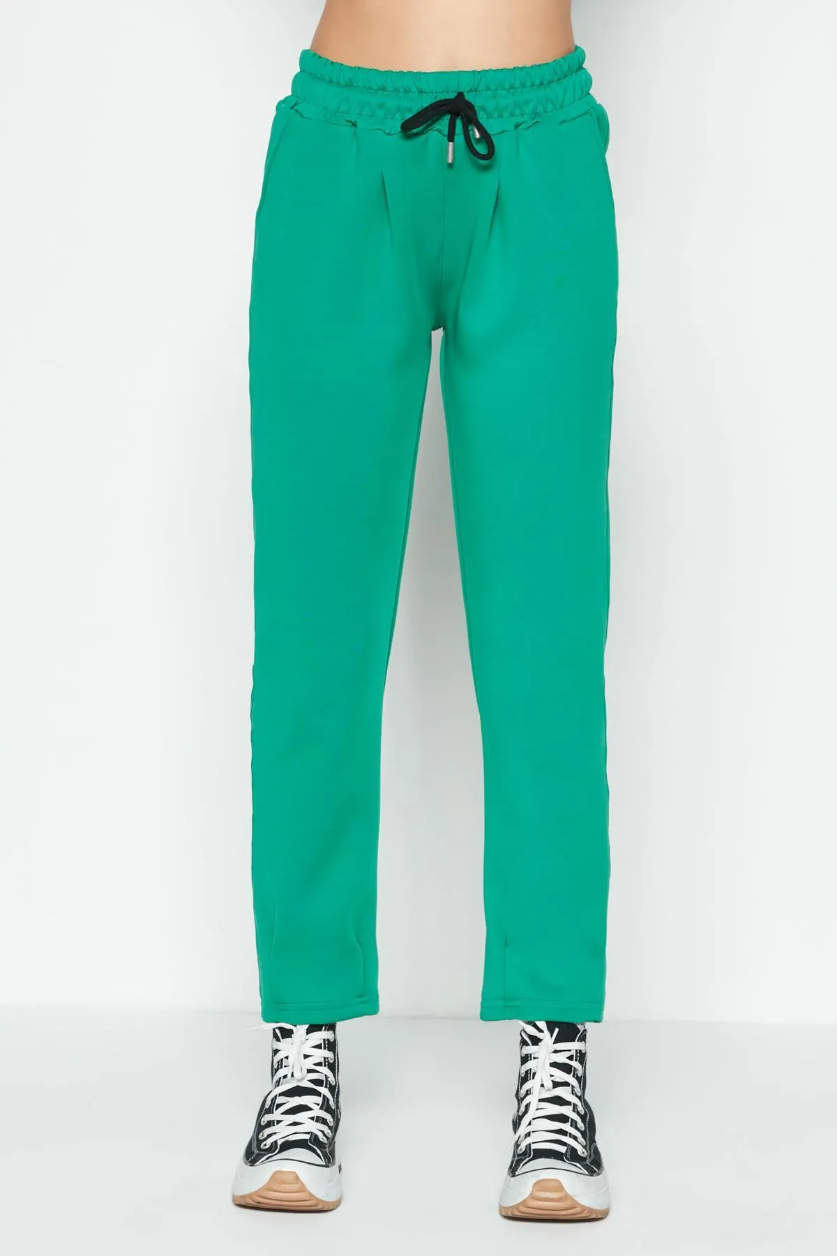 C&City  Jogginghose mit Falten an Taille und Bein 810 Grün