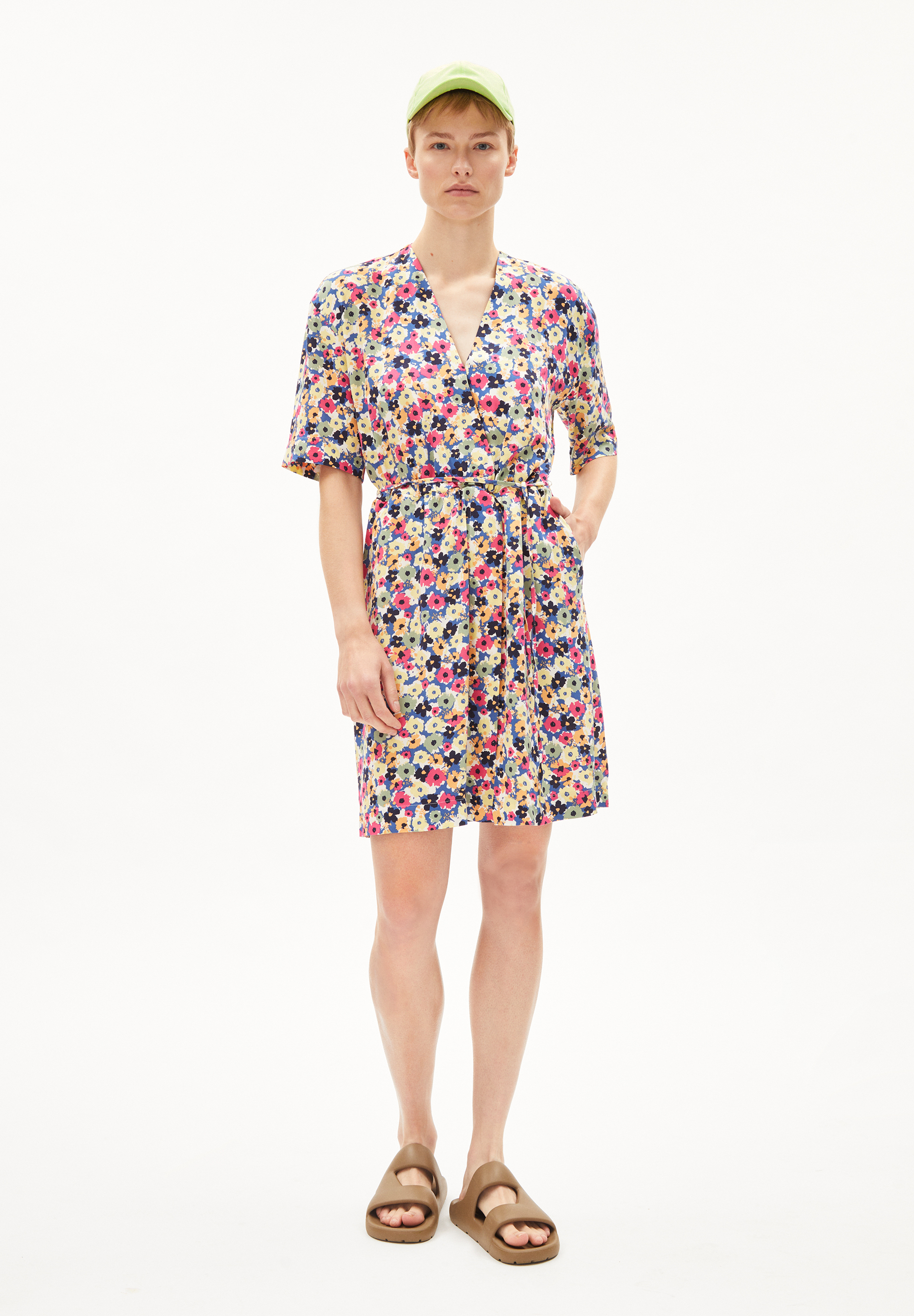 Webkleid Loose Fit aus LENZING™ ECOVERO™ Viskose