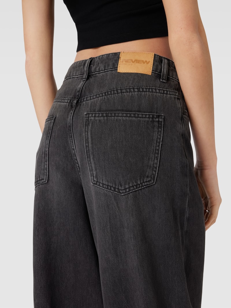 Loose Fit Jeans aus reiner Baumwolle in schwarz