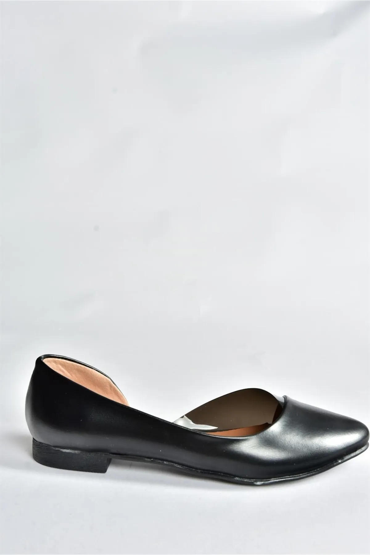 Fox Shoes  Schwarze lässige Ballerinas für Damen P726143009