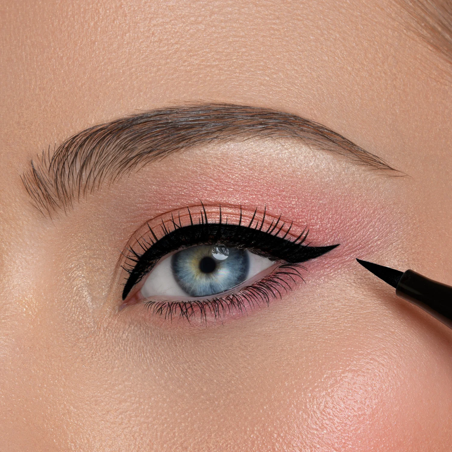 Eyes Makeupstudio Vannbestandig Eyeliner - Eyeliner