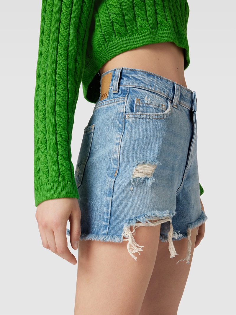 Jeansshorts im Destroyed-Look Modell 'TULLA' in hellblau