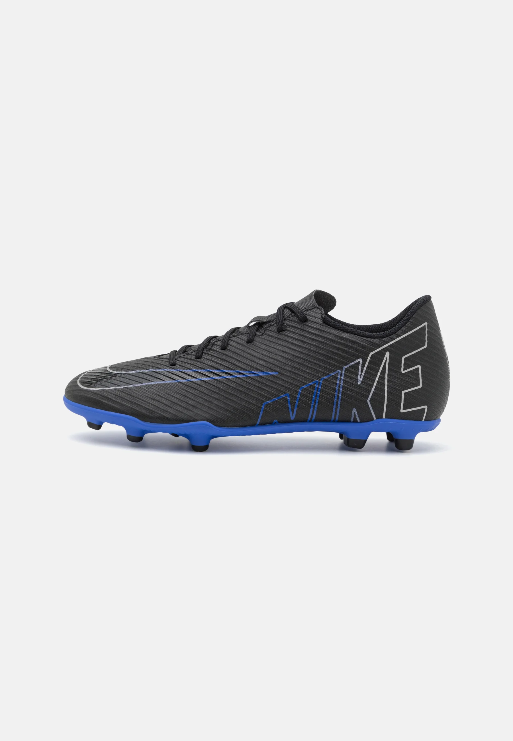 Nike Performance MERCURIAL VAPOR 15 CLUB MG - Botas de fútbol sala con tacos