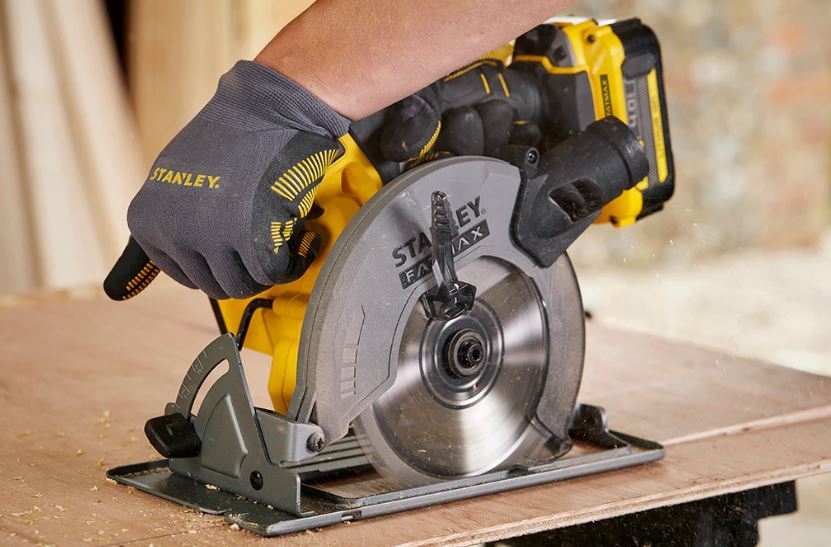 Stanley SFMCS500B FATMAX® V20 Akku-rundsav 165 mm 18 Volt ekskl. batterier og oplader