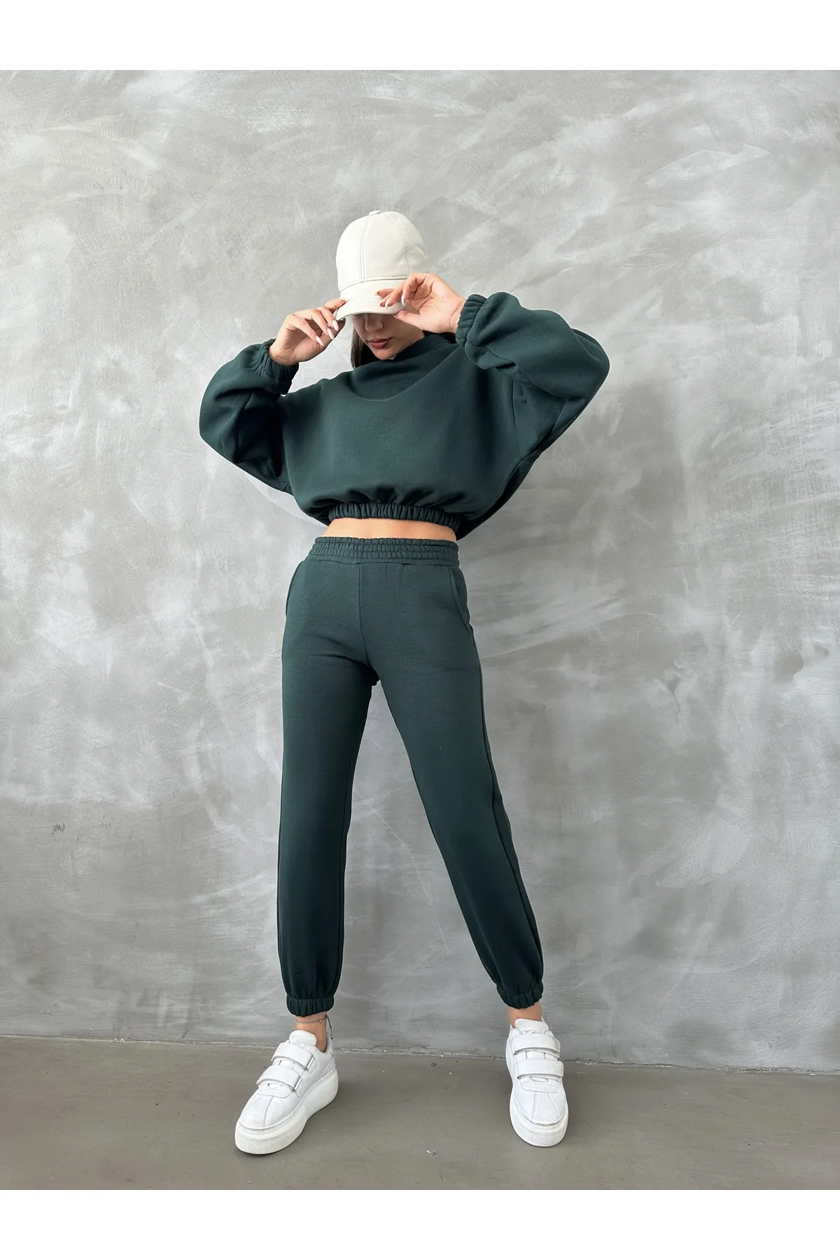 BEJNA  Basic-Trainingsanzug-Set für Damen aus grüner Baumwolle mit Fleece-Innenseite