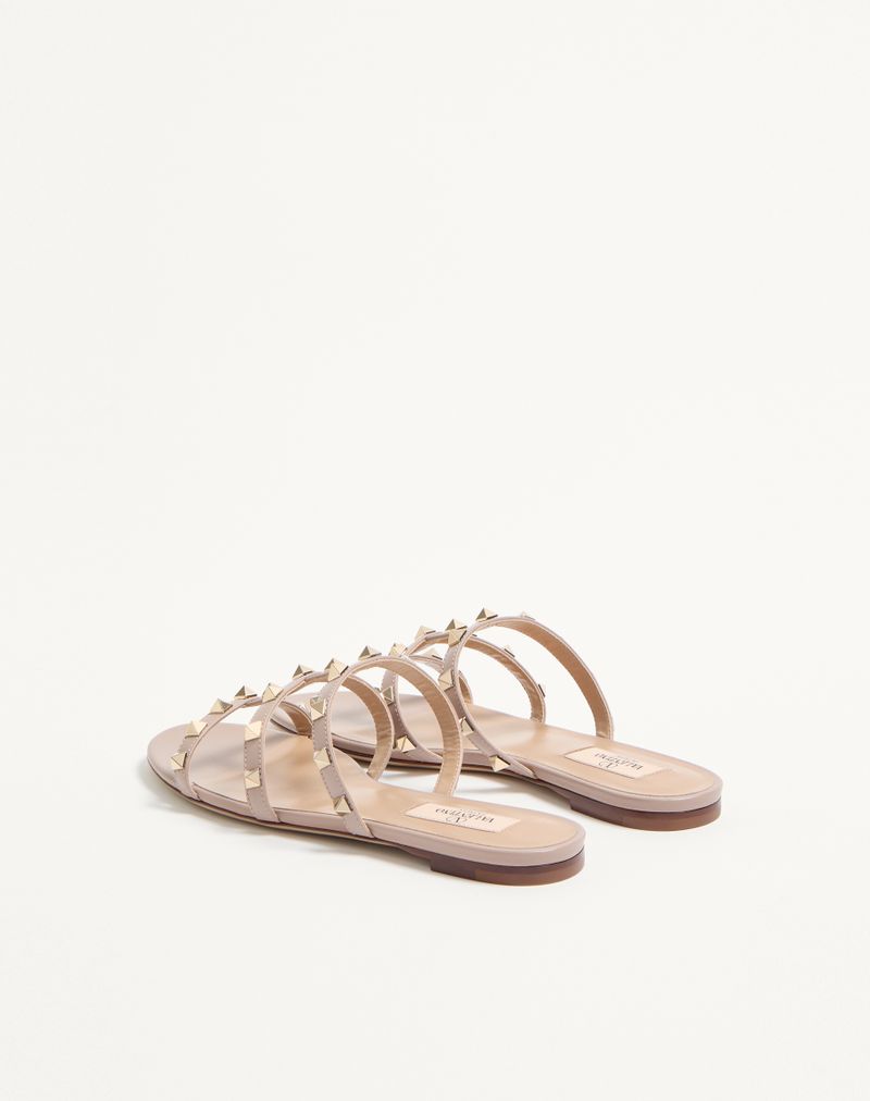 Sandália Rockstud Low Slide em couro de bezerro
