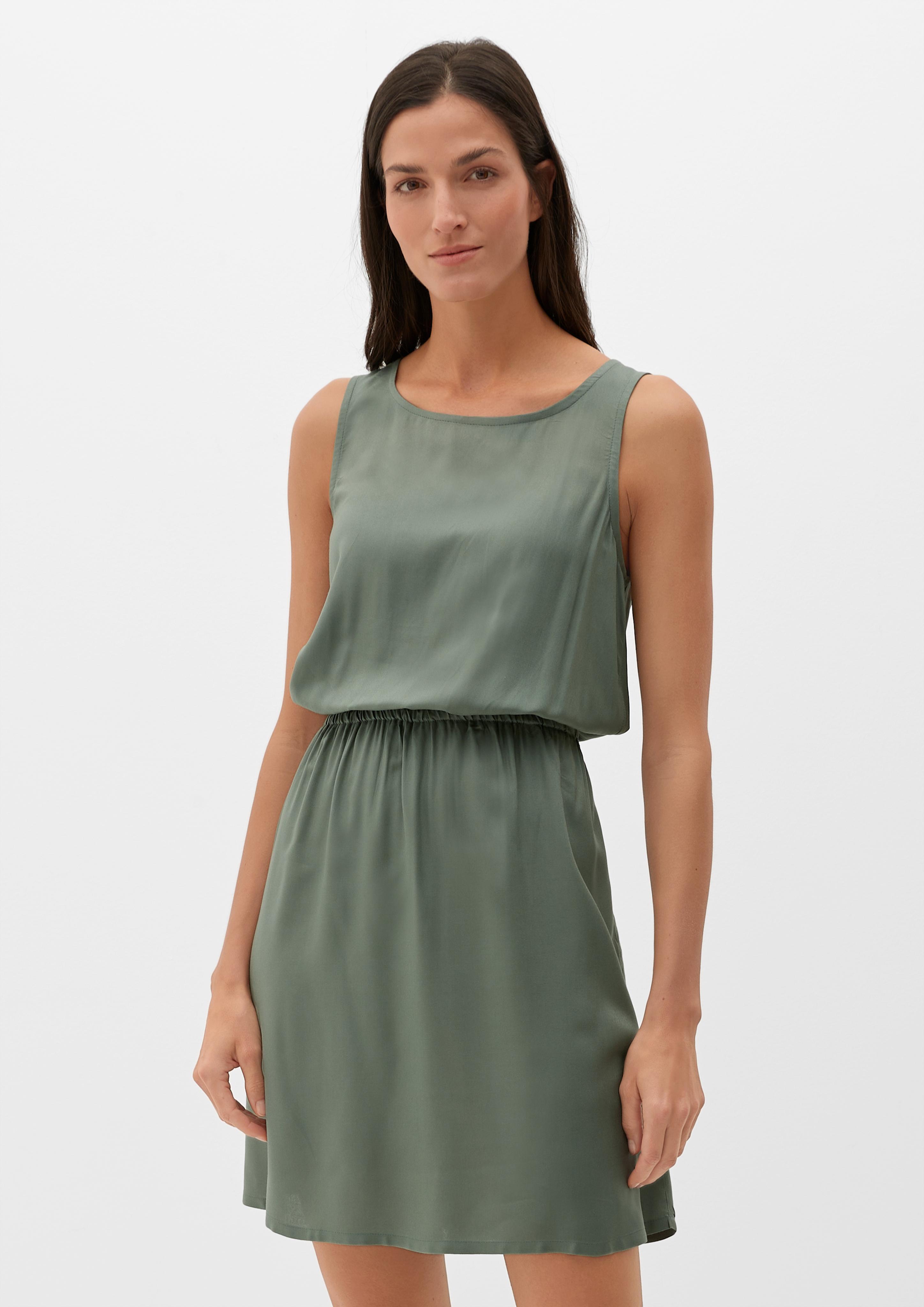 Feines Strandkleid  532.899.270.43856-7400
