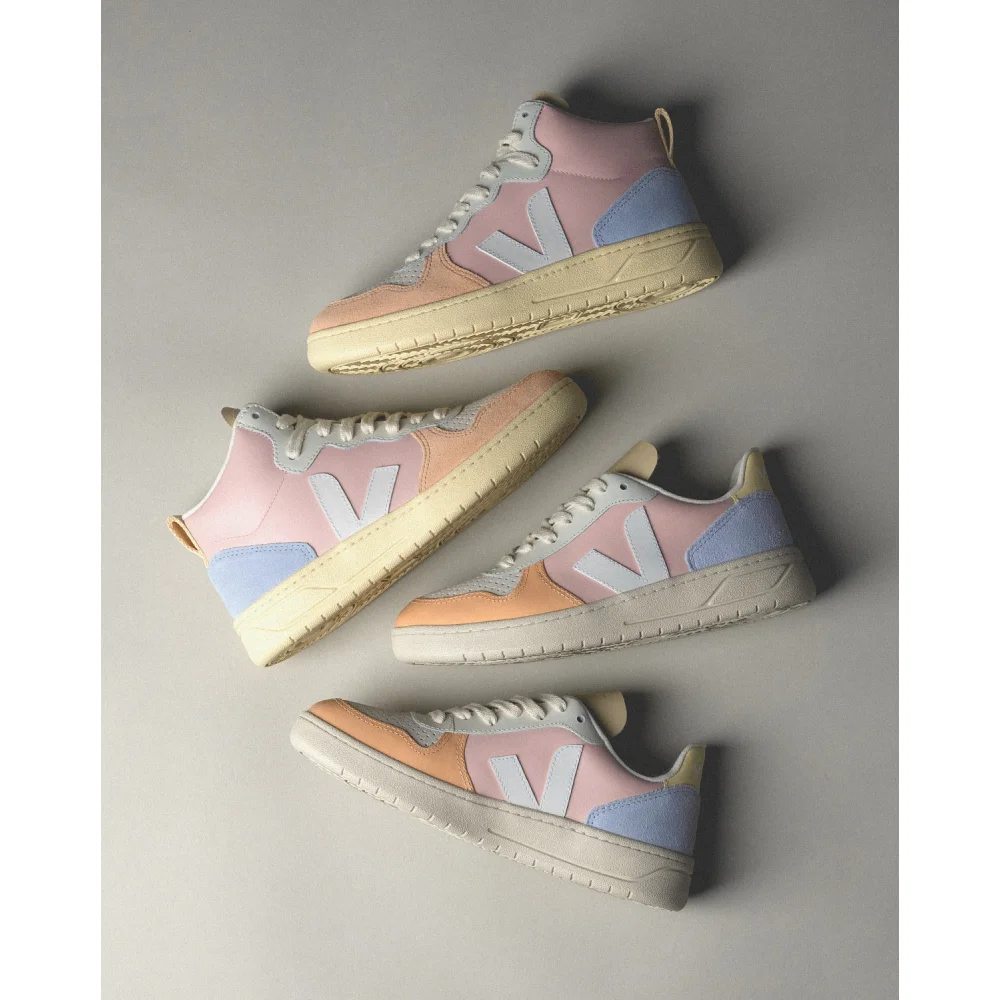 VEJA V 15 Leather W VQ0203142A / weiss
