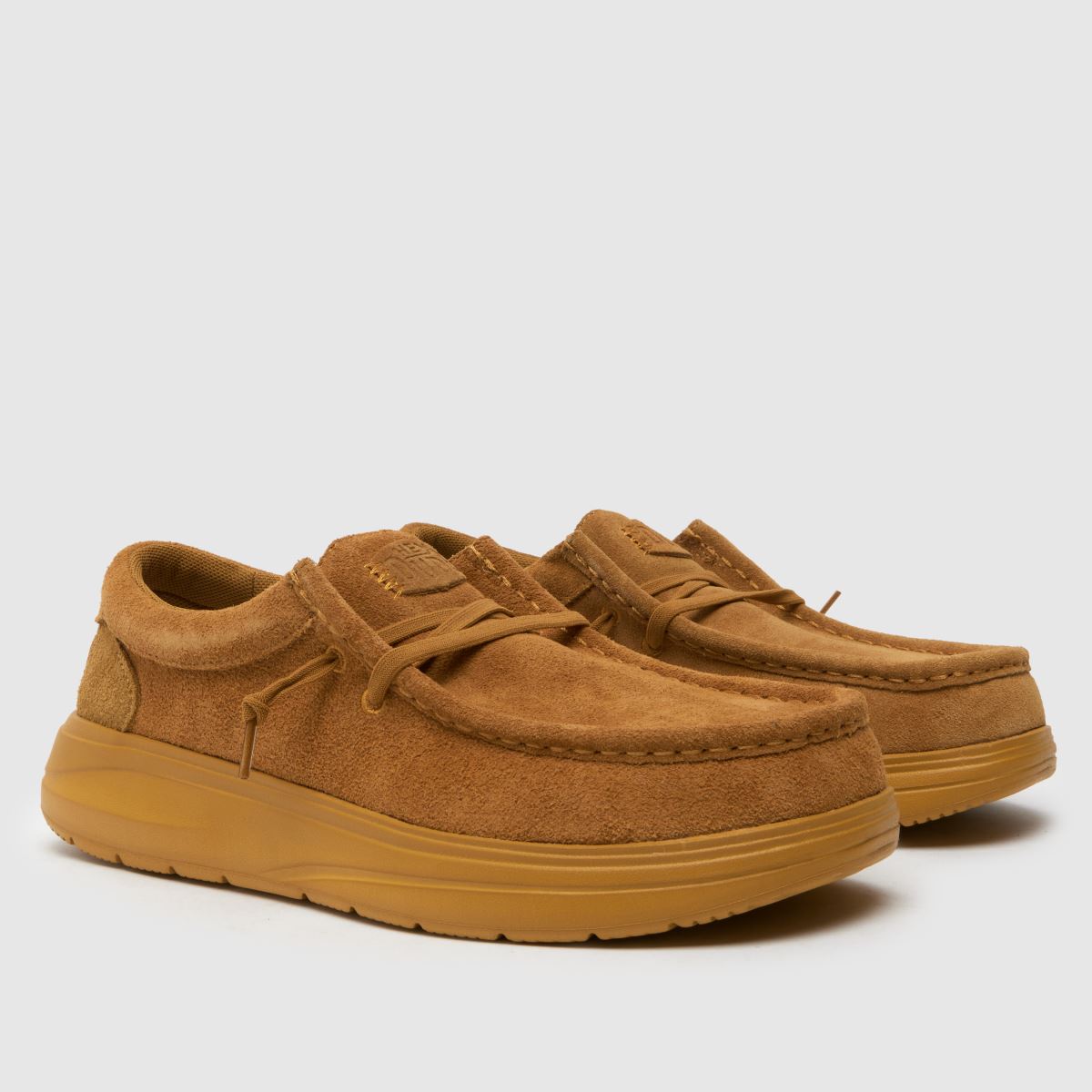 HEYDUDE wally comf mocka sneakers i solbränna