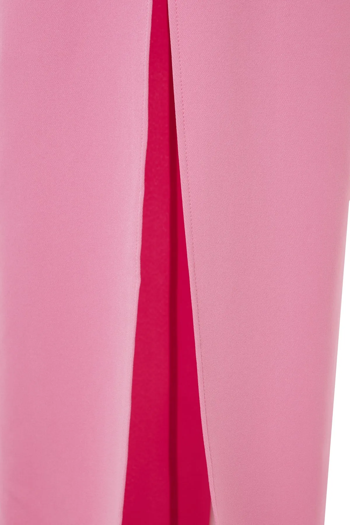 Trendyol Collection  Rosa gewebtes langes Abendkleid TPRSS23AE00127