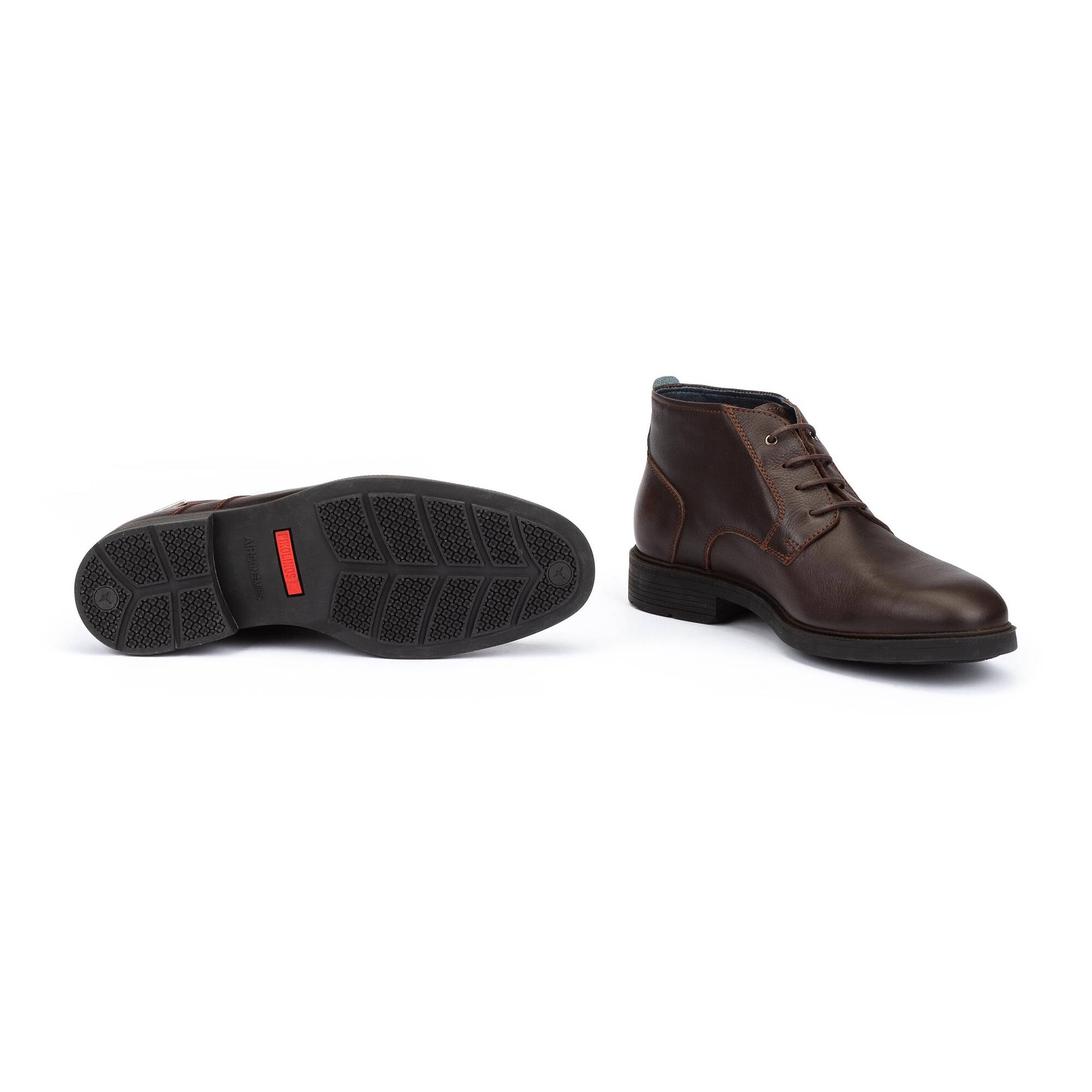 Buty sznurowane Leon - OLMO