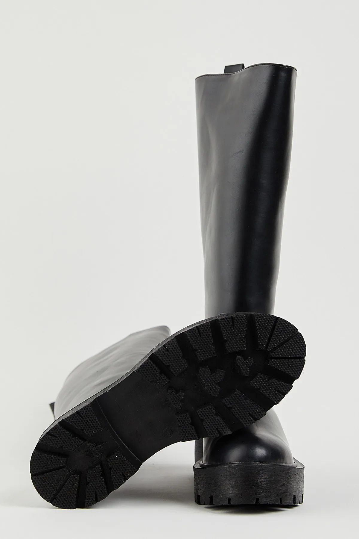 PAULMARK  SNT-133 SCHWARZE STIEFEL