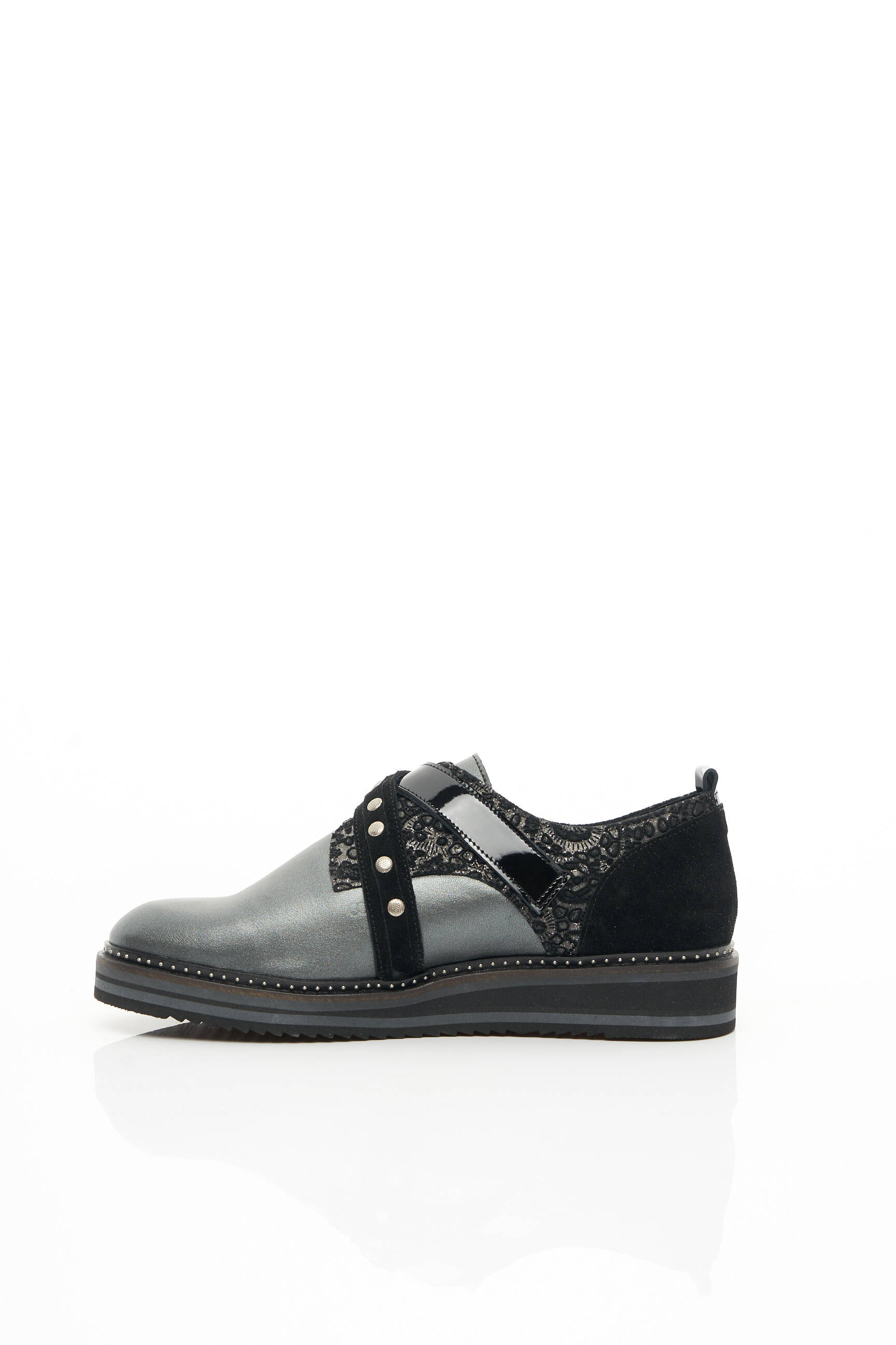 Regard Derby Femme couleur gris
