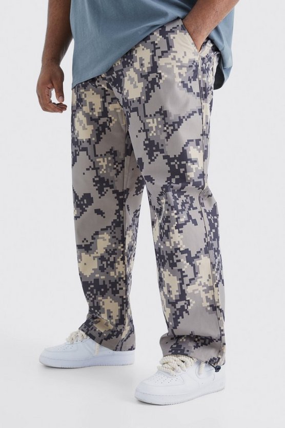 Plus lockere Camouflage-Hose