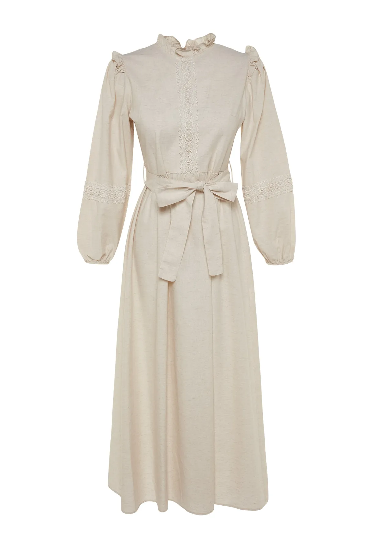 Trendyol Modest  Cremefarbenes Kleid aus gewebtem Leinenmischgewebe mit Guipure-Stoff mit Gürtel und Rüschendetail TCTSS23EB00011