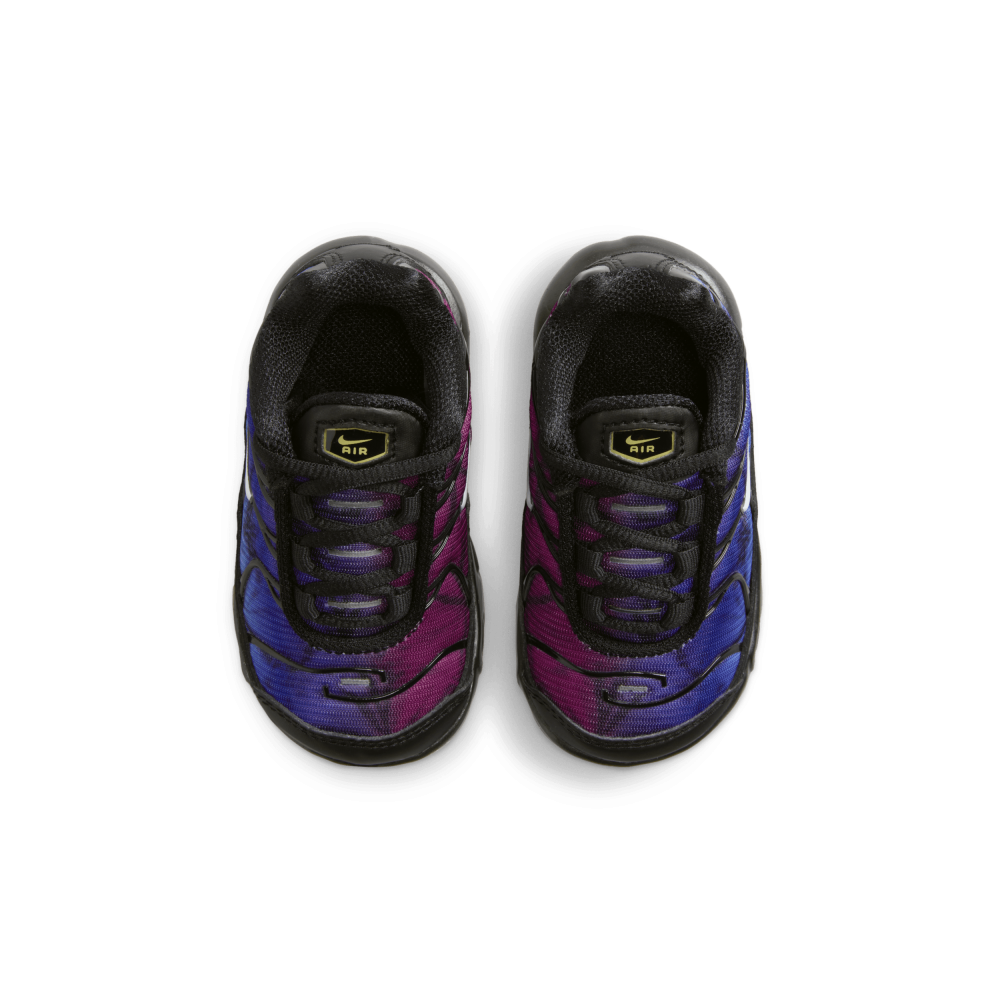 Nike Air Max Plus FV7015-001 / schwarz