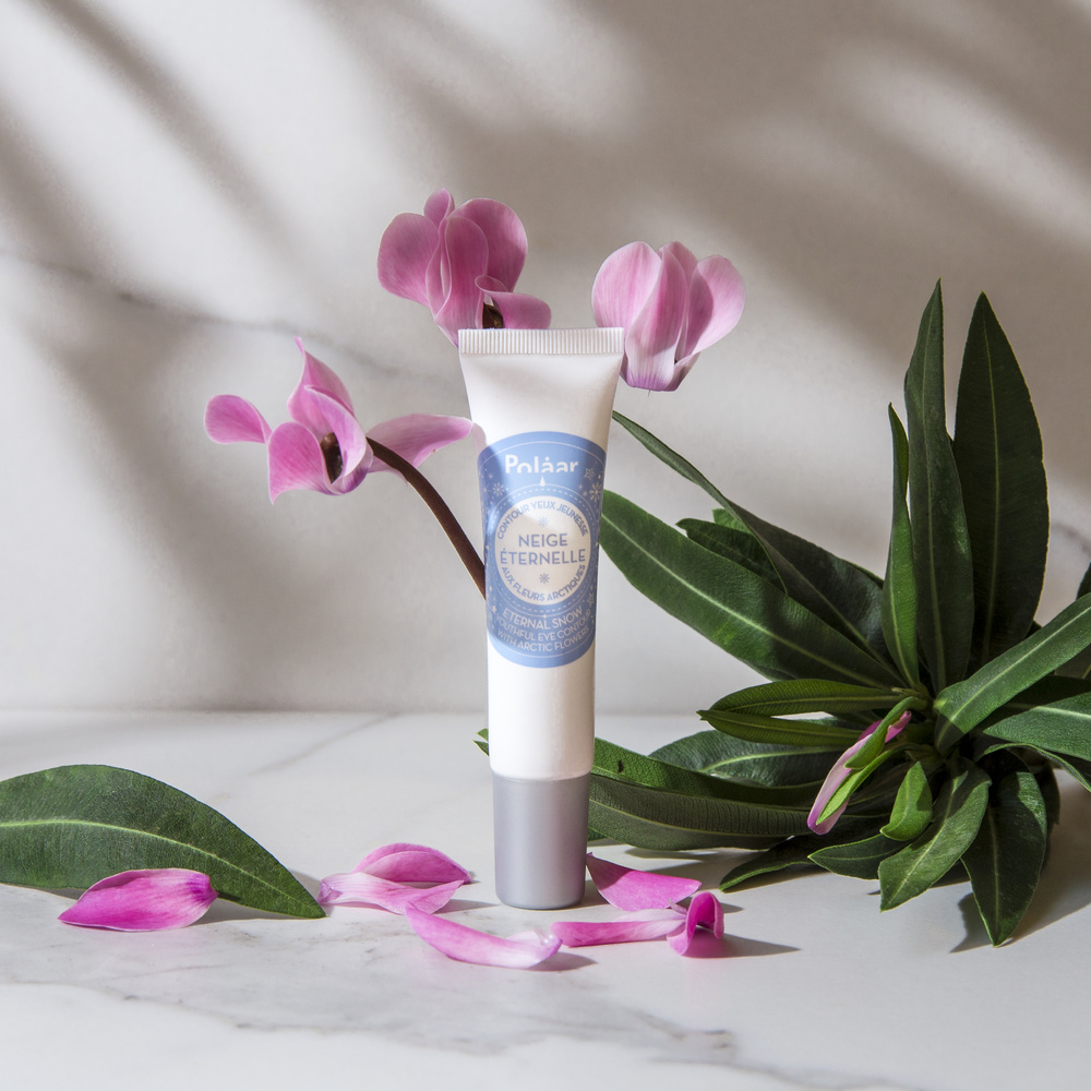 Polaar Neige Eternelle Contour Yeux Jeunesse aux Fleurs Arctiques