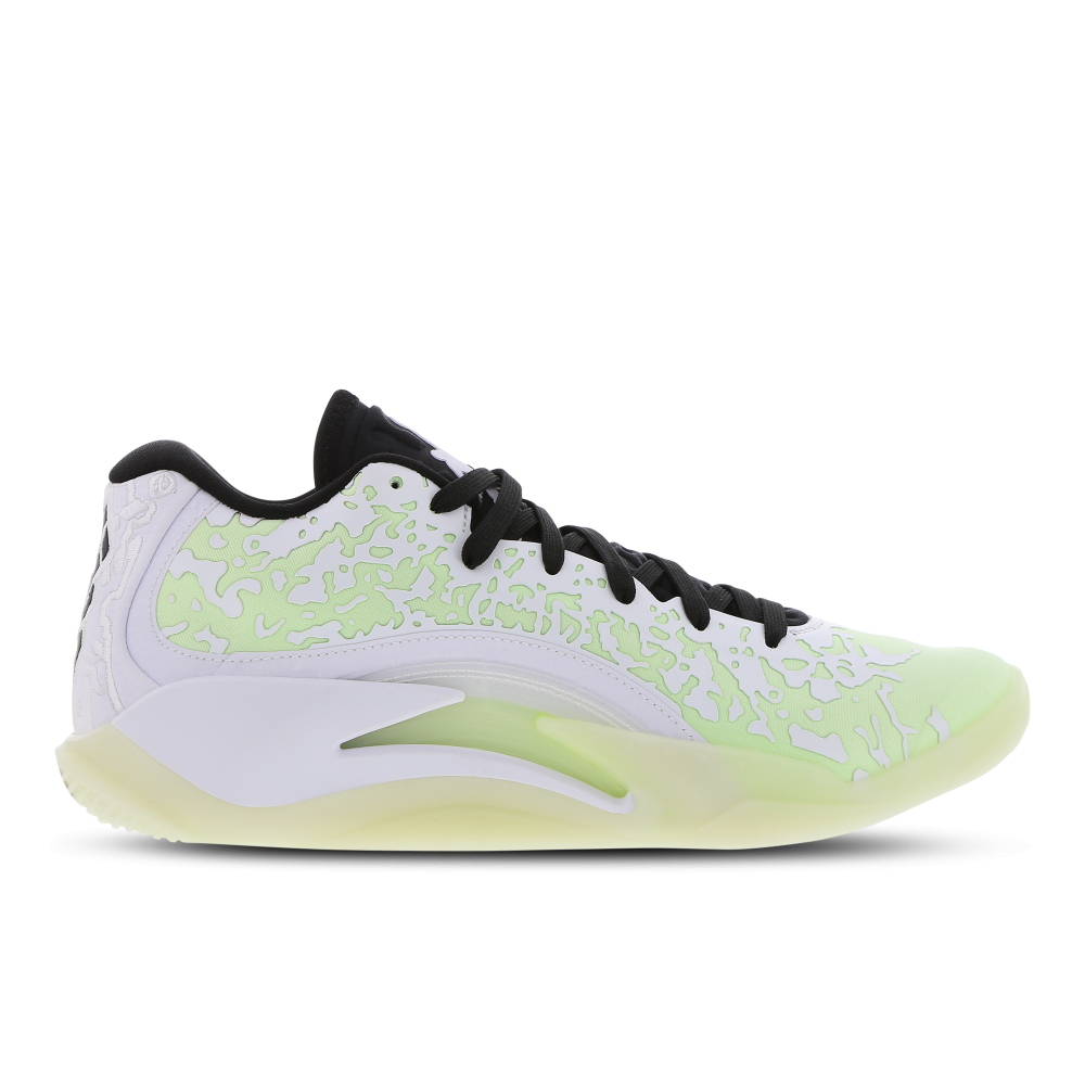 NIKE JORDAN Zion 3 DR0675-110 / weiss
