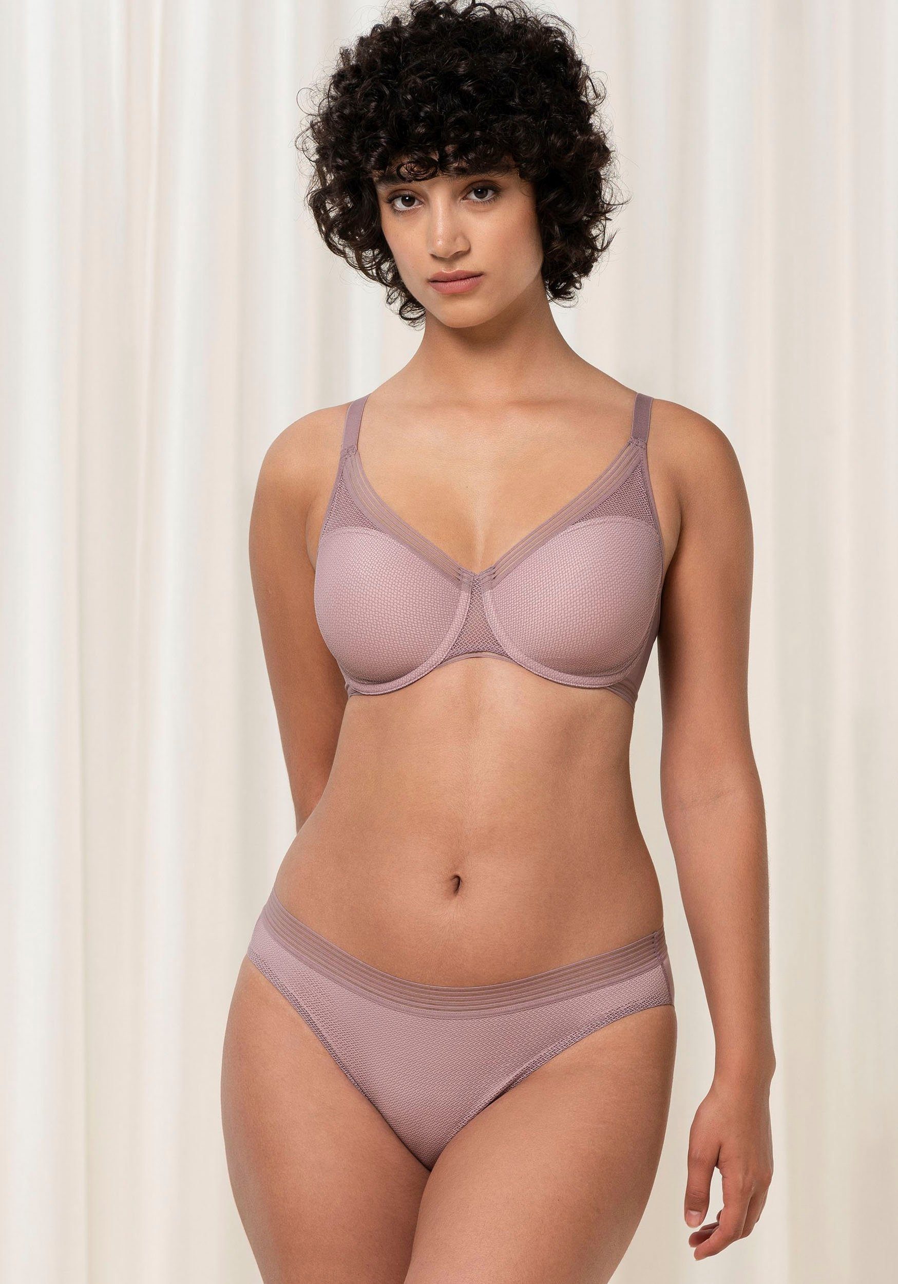 Triumph Minimizer-BH Infinite Sensation W01 Cup C-G, mit nahtlos vorgeformten Cups, Basic Dessous