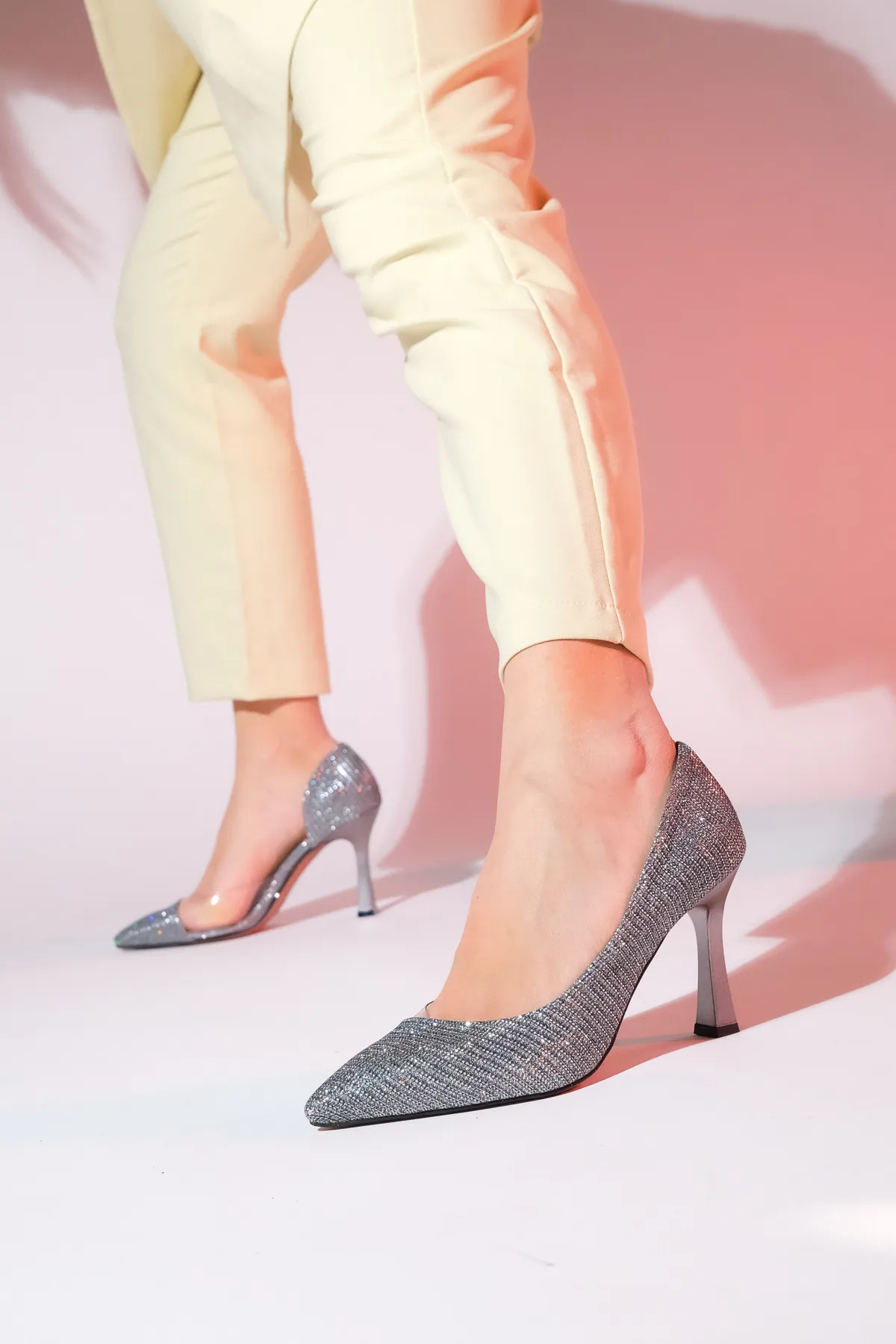 LuviShoes  653 Platin-Silber-Damenschuhe mit Absatz