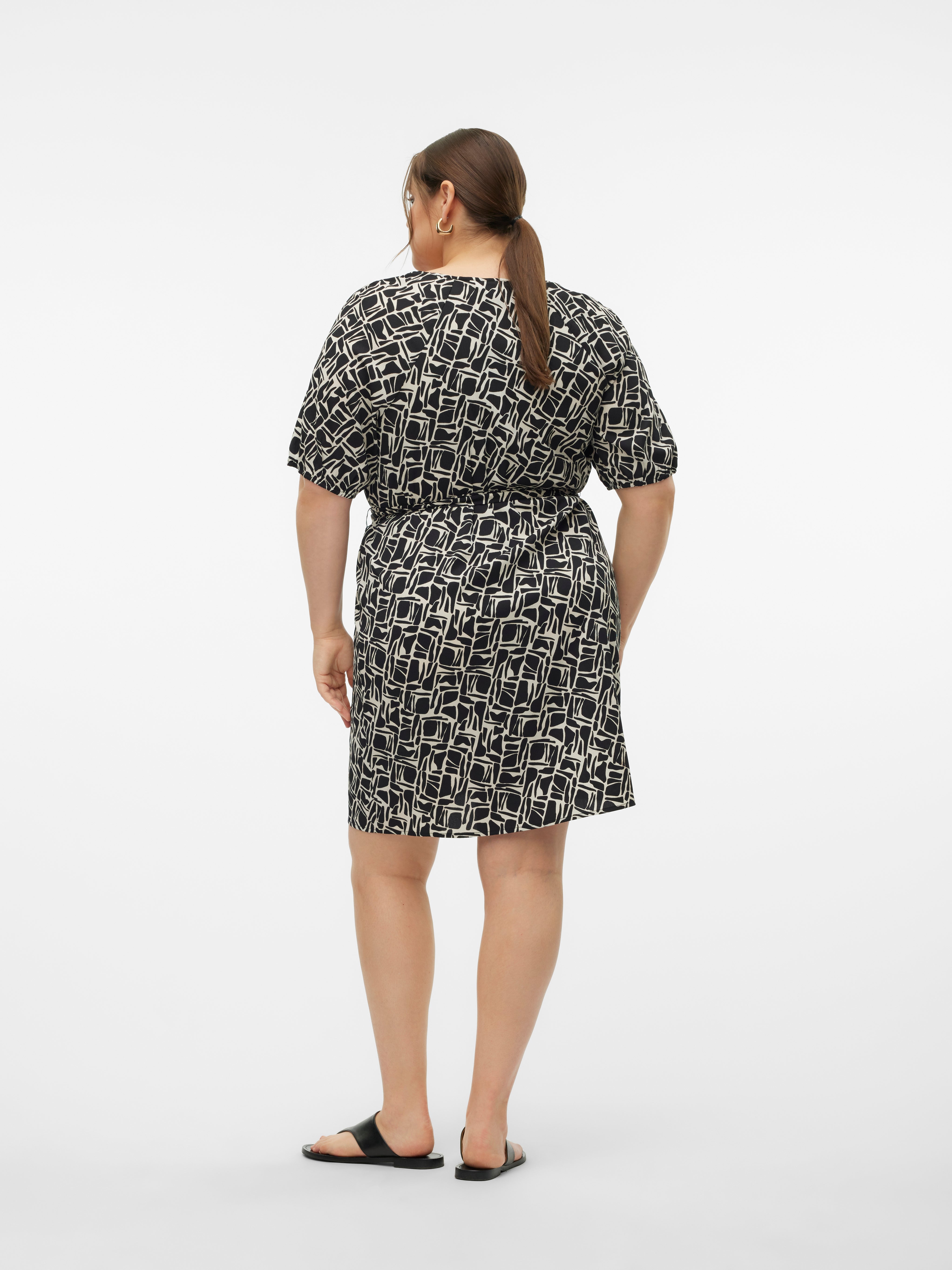 VMCPAGE Kurzes Kleid