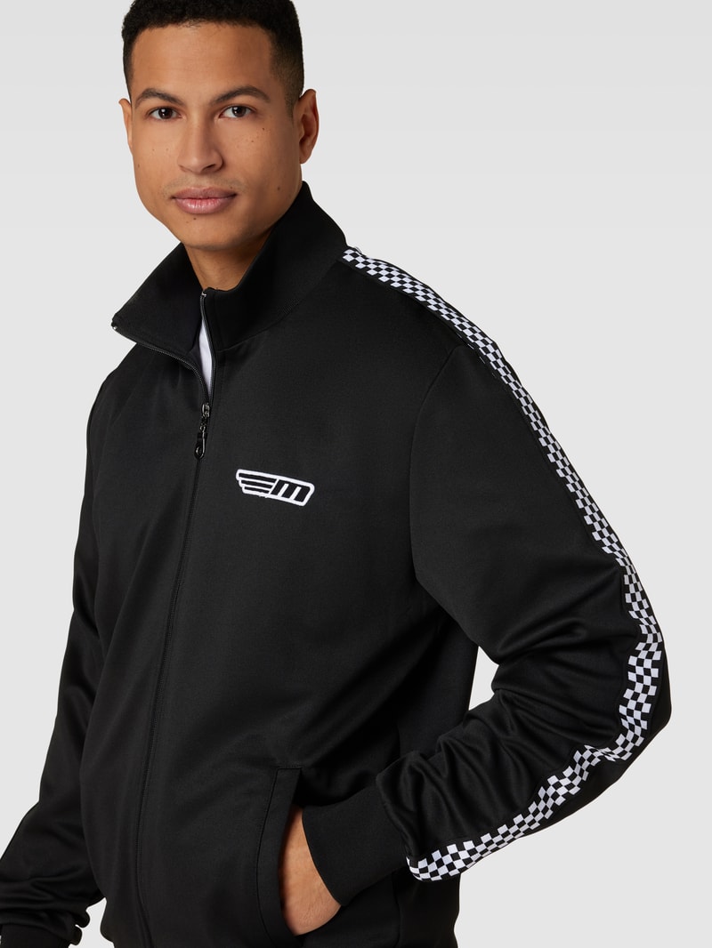 Sweatjacke mit seitlichen Eingrifftaschen in schwarz
