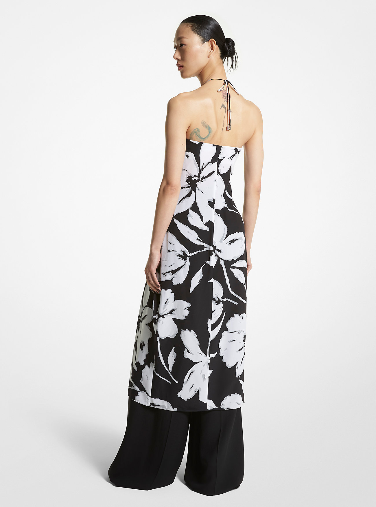 Brushstroke Floral Silk Crepe De Chine Sarong Tunic - WHITE/BLACK