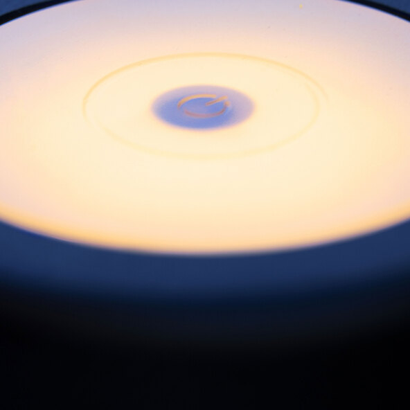 LED-Akku-Tischleuchte Kaami, schwarz-matt