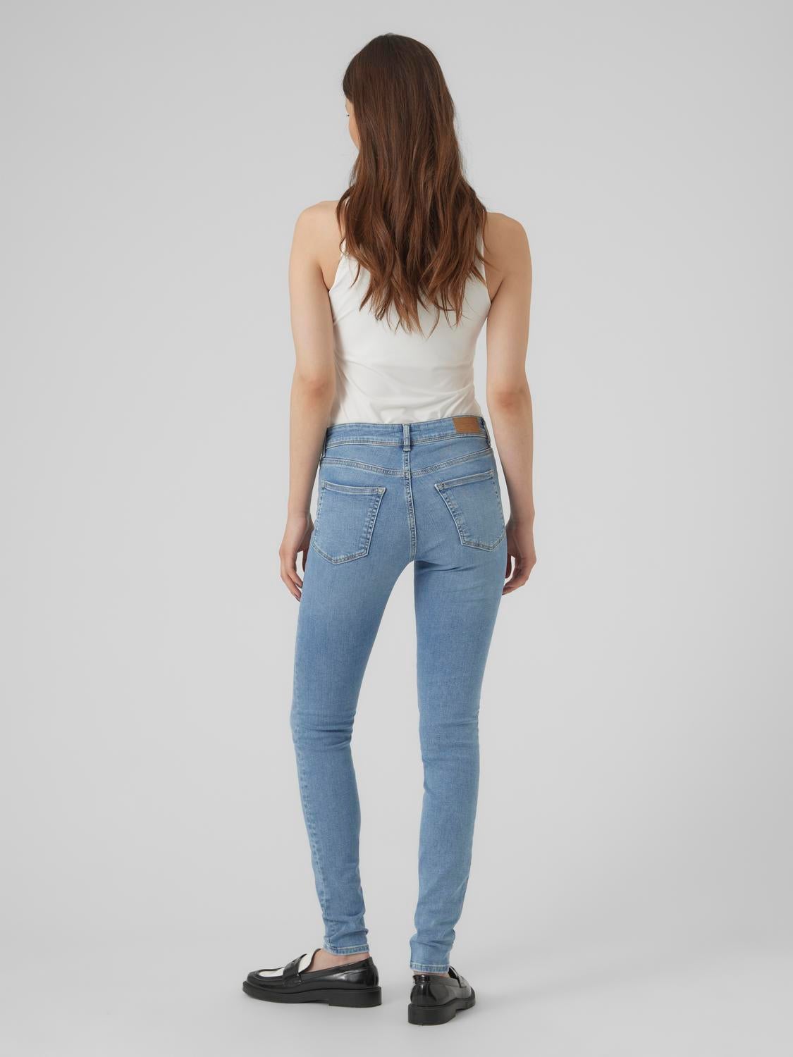 VMLUX Mid Rise Slim Fit Jeans