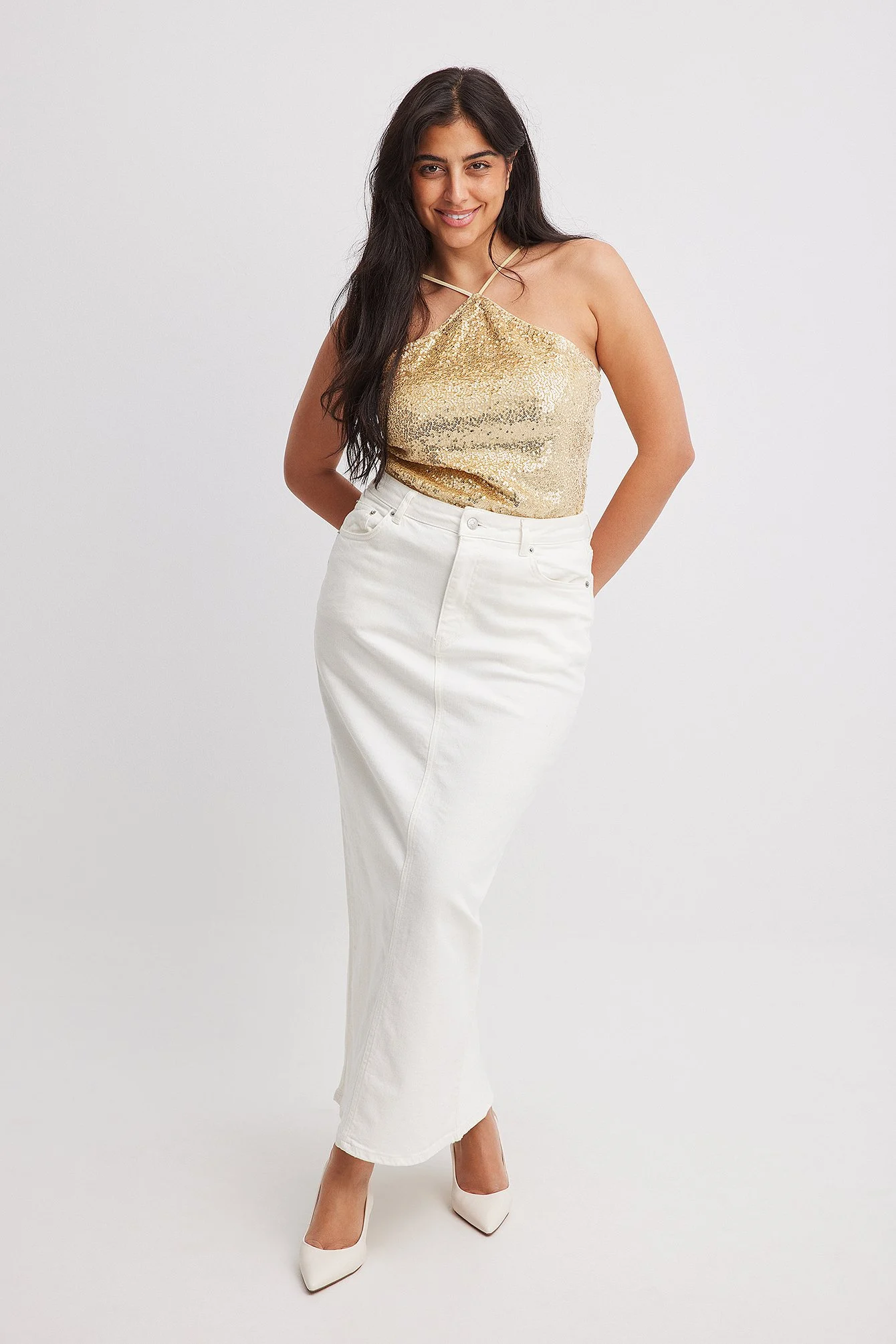 Neckholder-Top aus Samt mit Pailletten