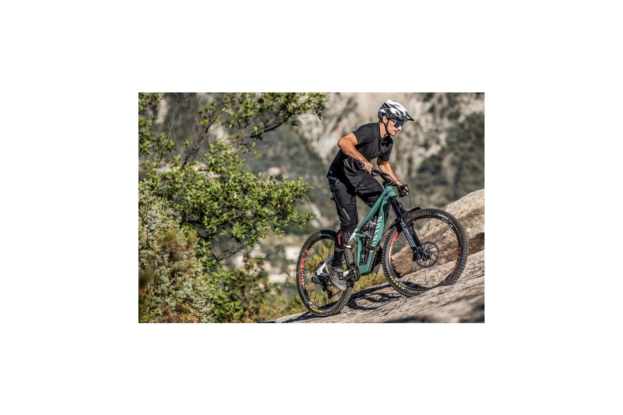 Julbo Edge Silber/Weiss - Multilayer Blau + AF