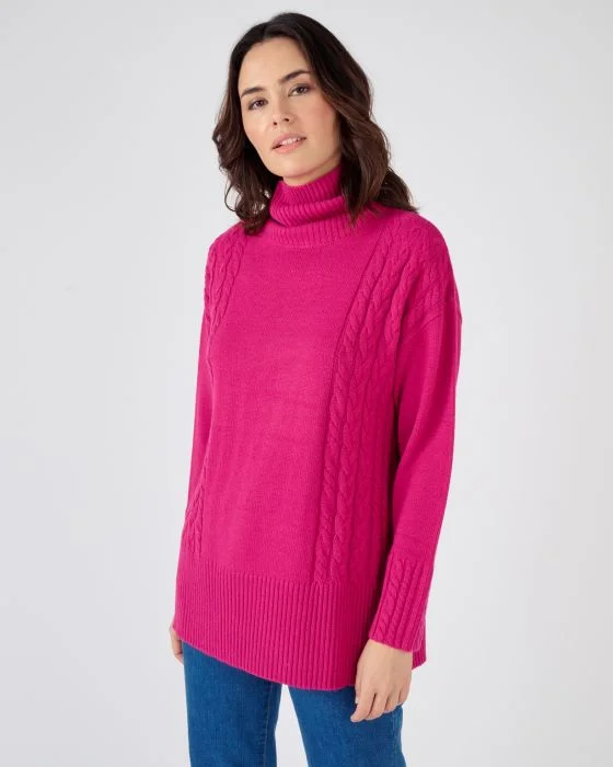 Pull col roulé à torsades