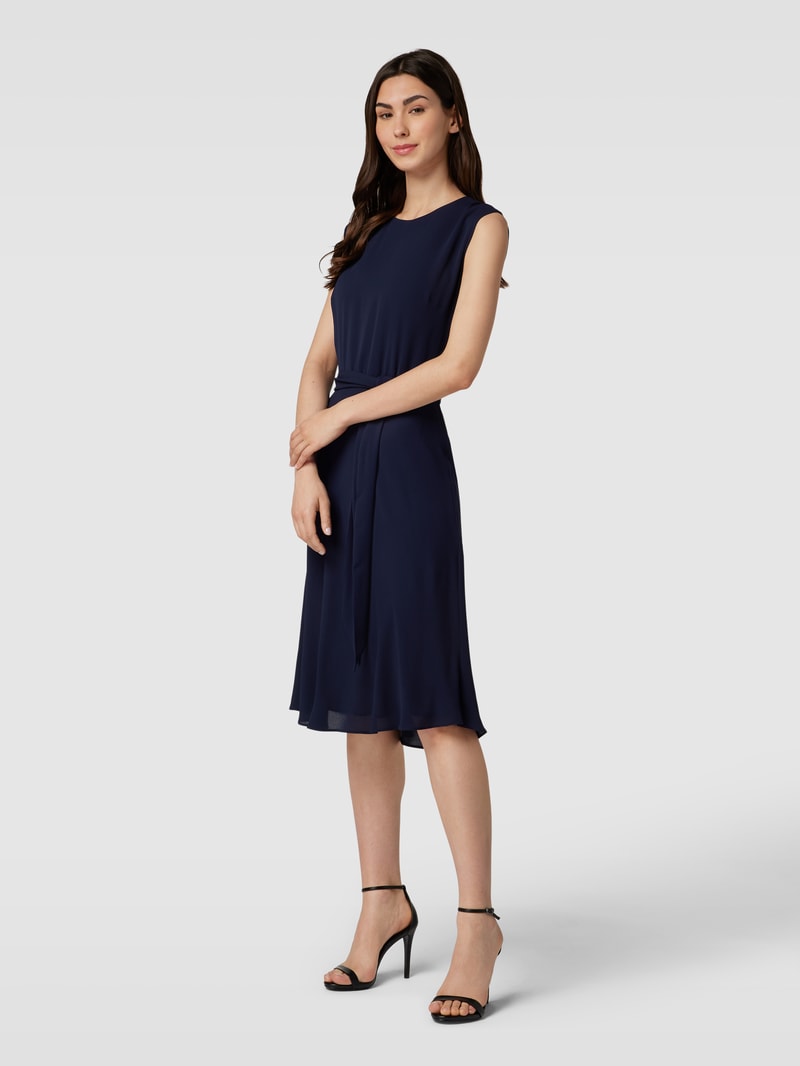 Knielanges Kleid mit Bindegürtel Modell 'VILODIE' in marineblau