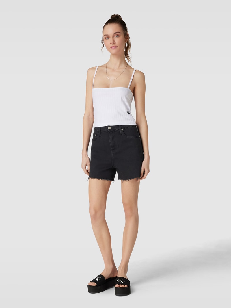 Jeansshorts mit ausgefransten Abschlüssen Modell 'MOM' in schwarz