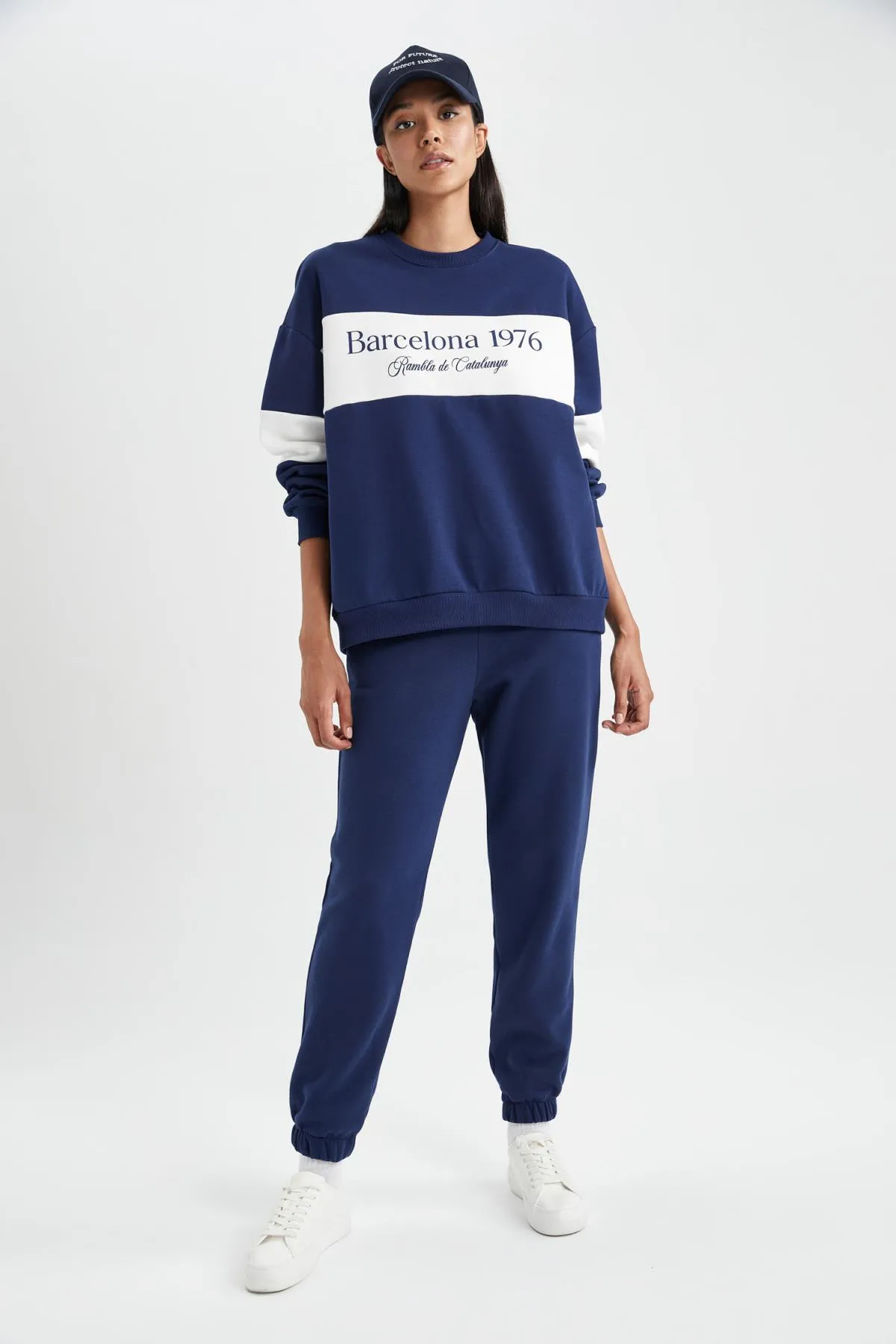 DeFacto  Jogger Dicke Jogger-Jogginghose mit Taschen B1859ax23au