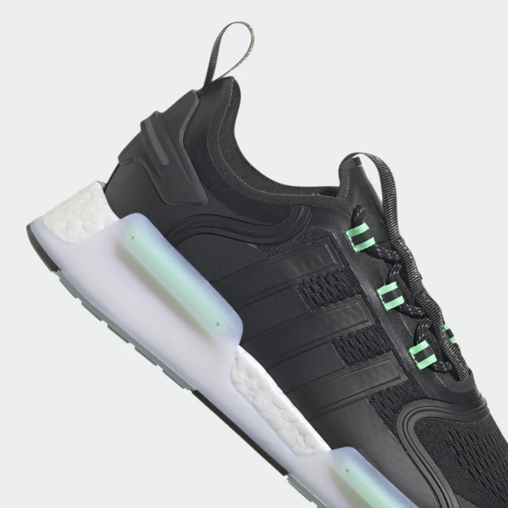 adidas NMD V3 GX2084 / schwarz