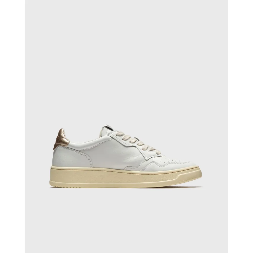 Autry Wmns Medalist Low AULWLL06 / weiss