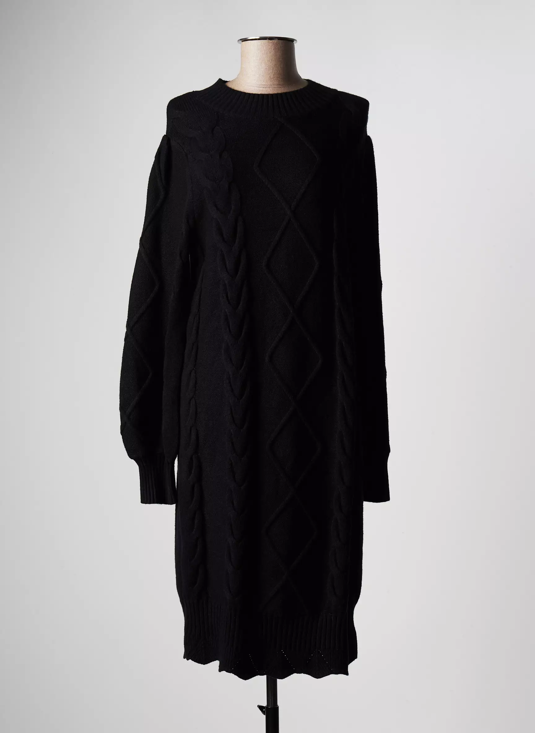 K Design Robes Pulls Femme couleur noir