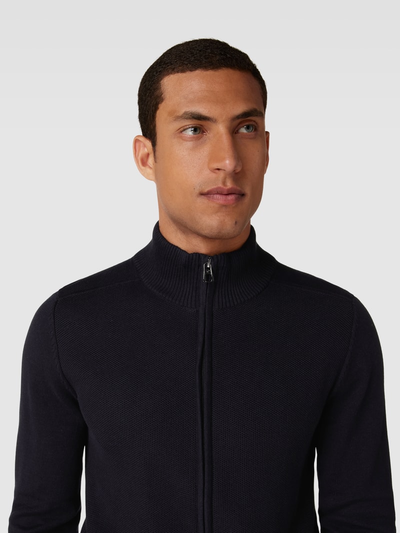 Strickjacke mit Stehkragen und Reißverschluss in marineblau