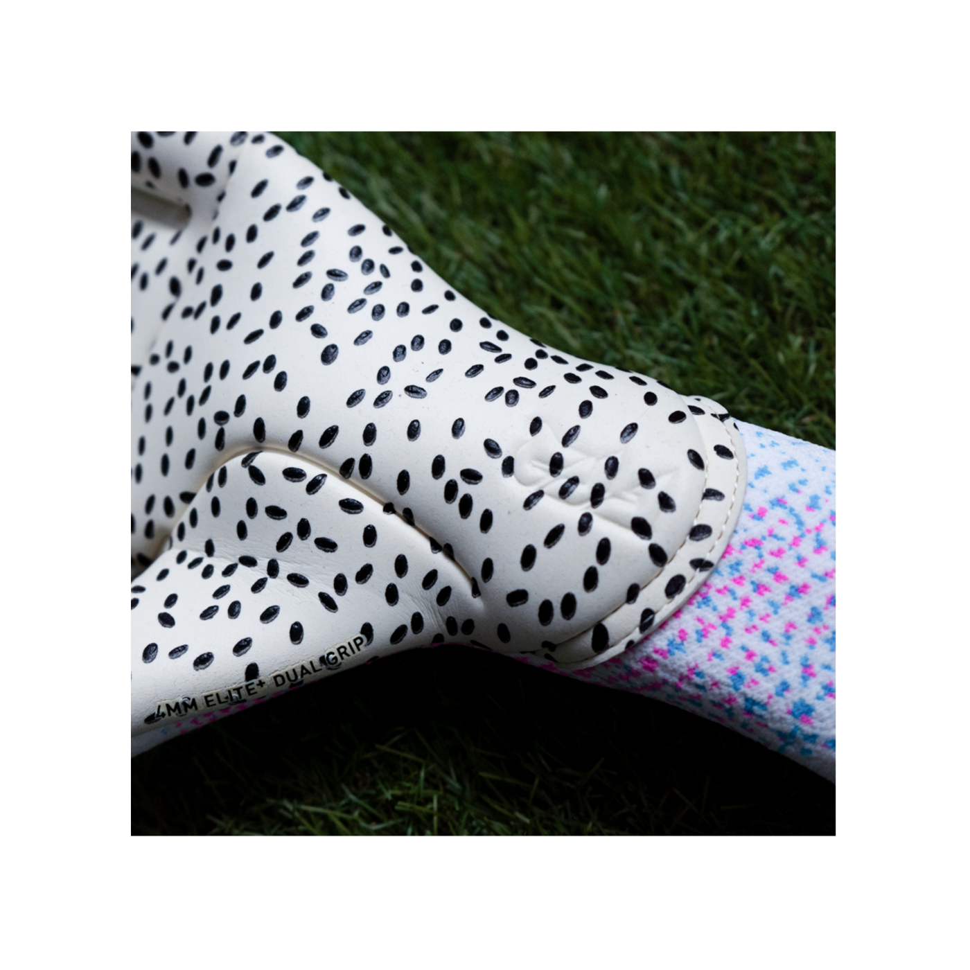 PUMA FUTURE Ultimate NC TW-Handschuhe Weiss F01
