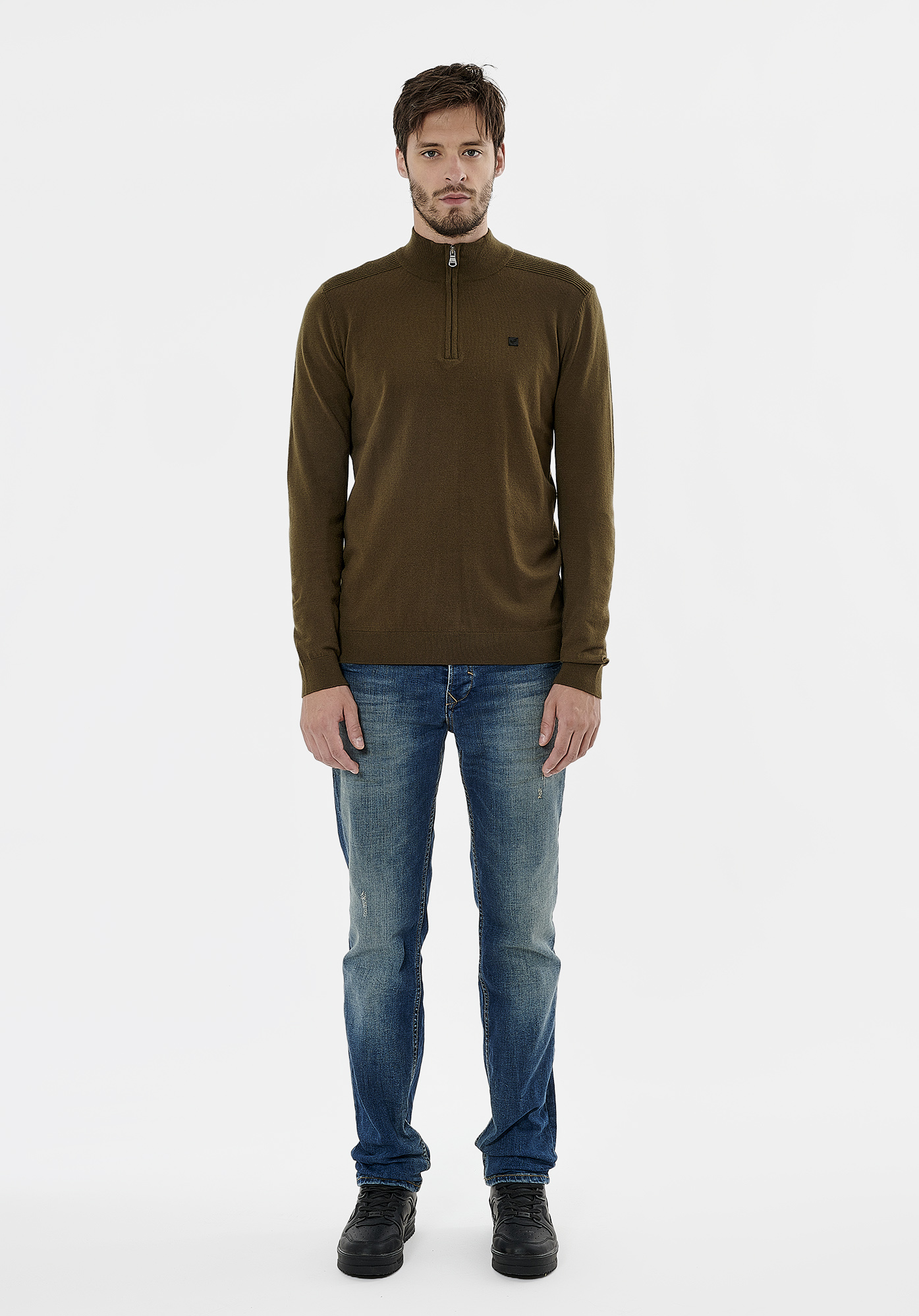ADA    Pull kaki homme