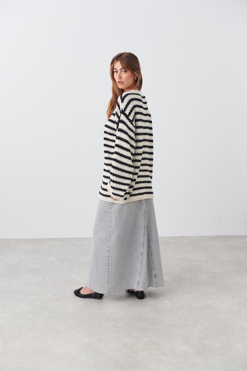 Oversized knitted sweater