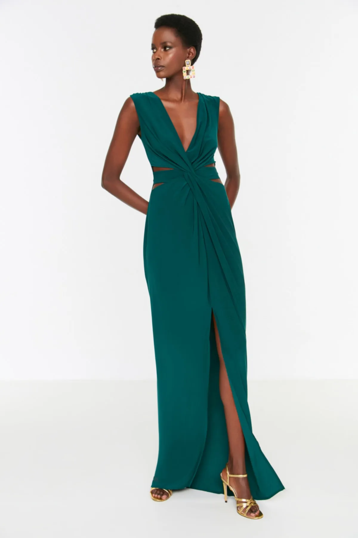 Trendyol Collection  Smaragdgrünes langes Abendkleid mit Taillendetail TPRSS22AE0040